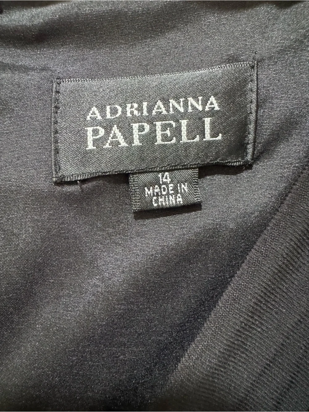 Adrianna Papell Black Tiered Ruffle Sheath Dress V-Neck Cocktail Size 14 - Picture 3 of 3